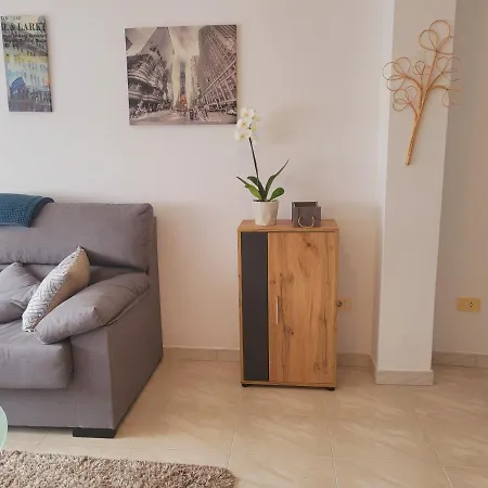 Daire 3 Bedroom Apartment In The Center Of Mino *
